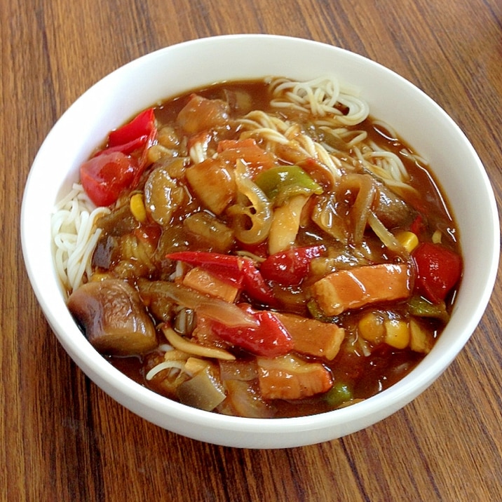 夏野菜たっぷり♪カレーそうめん